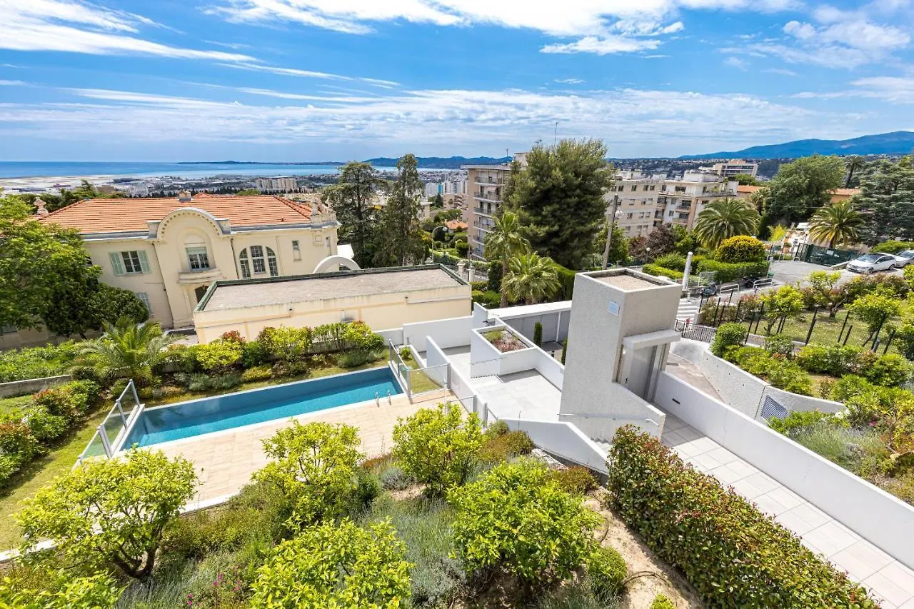 Au Soleil De Nice